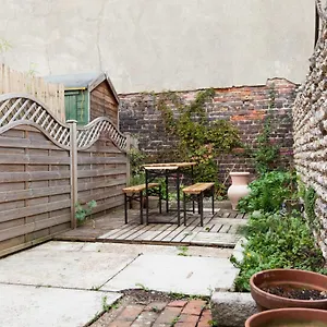 https://guestready-cozy-apartment-in-the-city-center.brighton-hotels-england.com